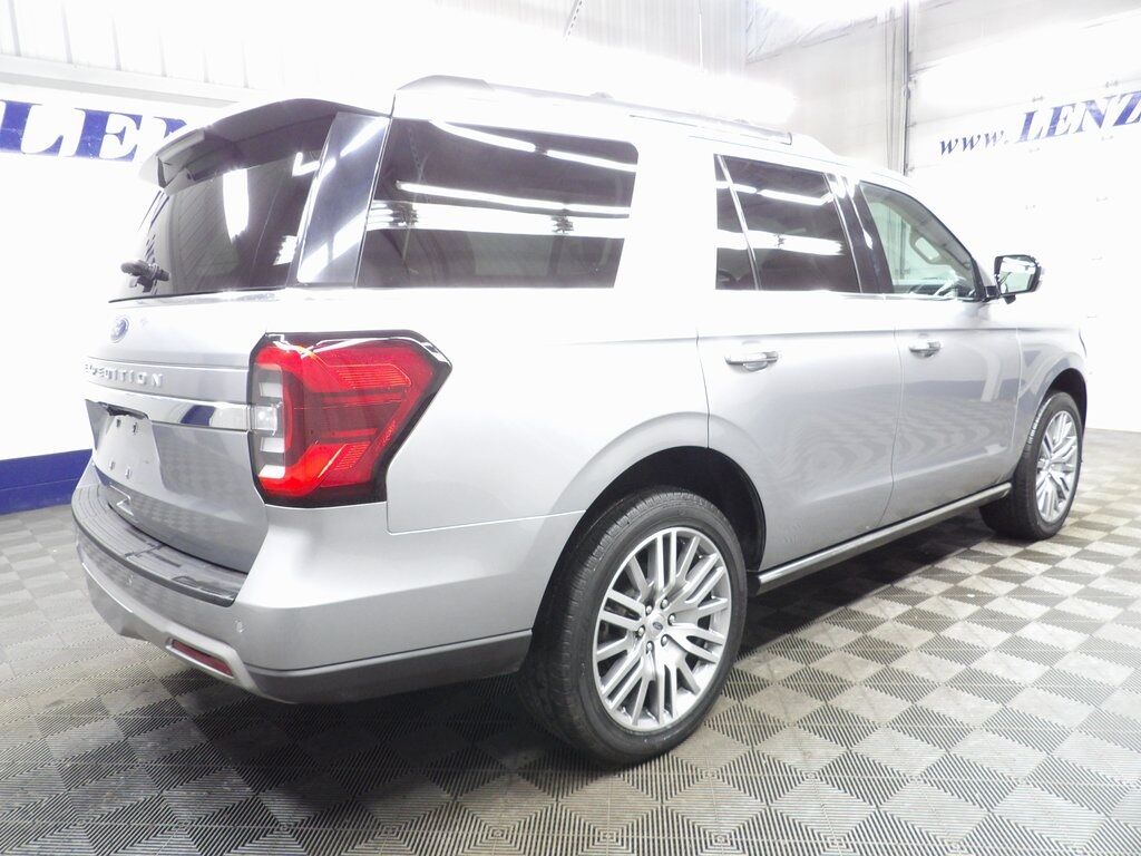 2023 Ford Expedition Limited 4WD Fond du Lac WI 2023 Ford Expedition Limited 4WD Fond du Lac WI