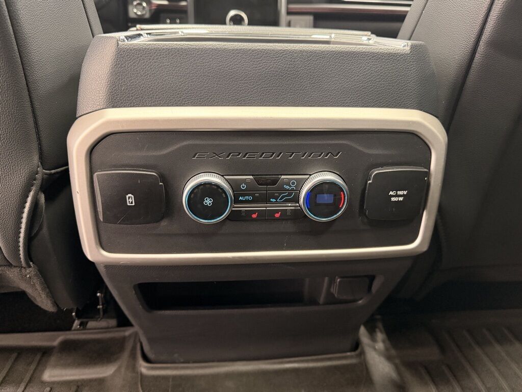 2023 Ford Expedition Limited 4WD Minocqua WI