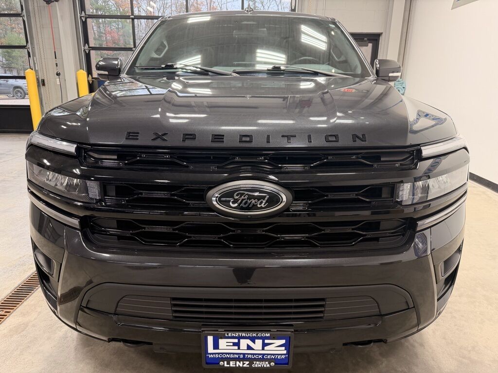 2023 Ford Expedition Limited 4WD Minocqua WI