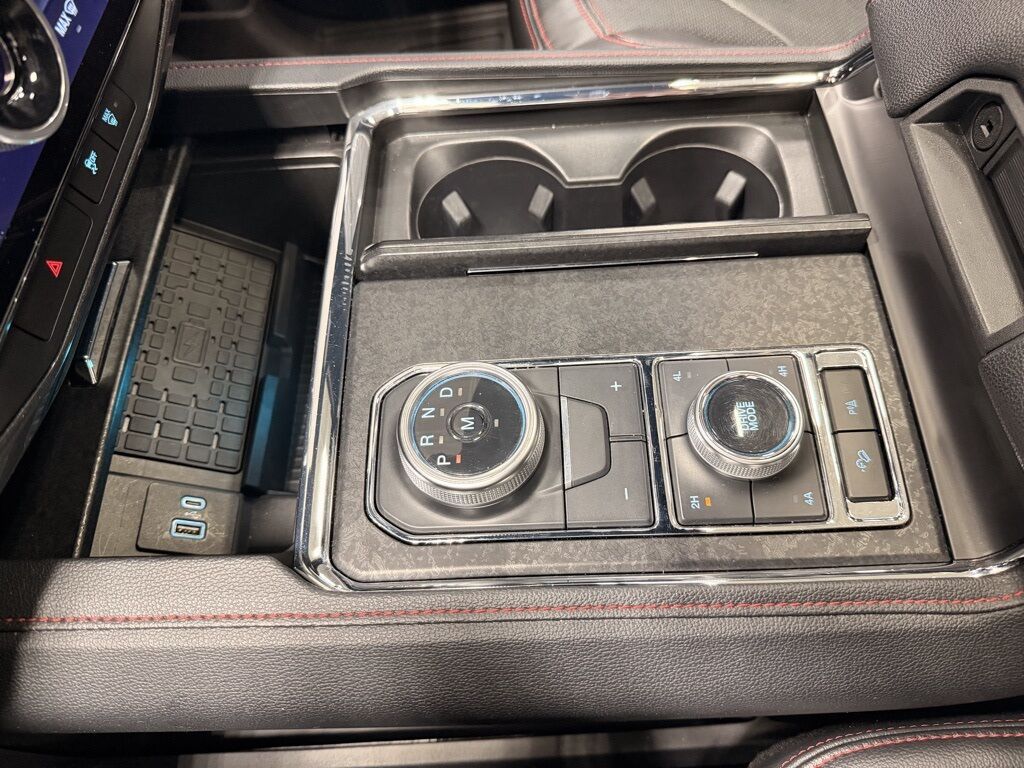 2023 Ford Expedition Limited 4WD Minocqua WI