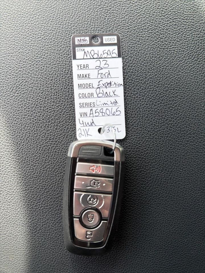 2023 Ford Expedition Limited 4WD Minocqua WI