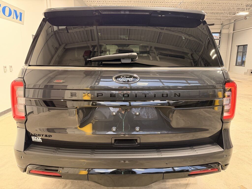2023 Ford Expedition Limited 4WD Minocqua WI 2023 Ford Expedition Limited 4WD Minocqua WI