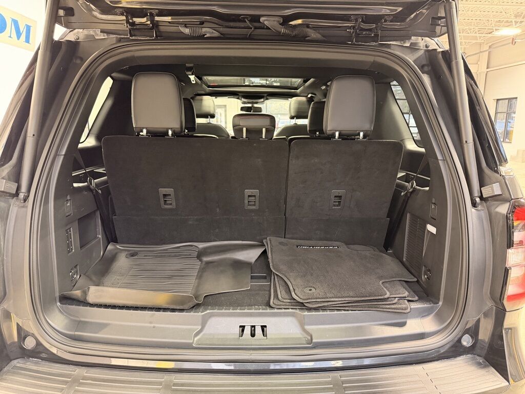 2023 Ford Expedition Limited 4WD Minocqua WI 2023 Ford Expedition Limited 4WD Minocqua WI