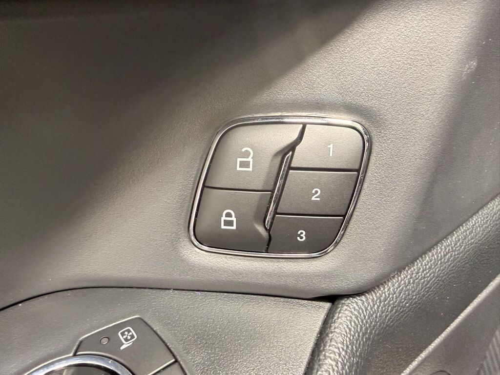 2023 Ford Expedition Limited 4WD Minocqua WI 2023 Ford Expedition Limited 4WD Minocqua WI