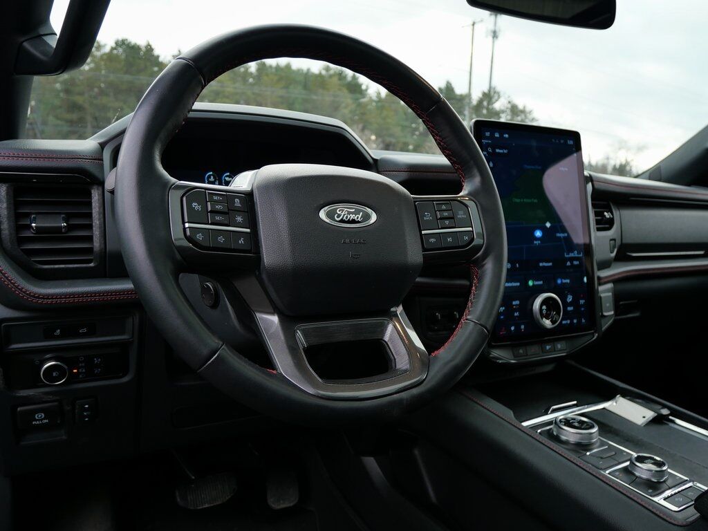 2023 Ford Expedition Limited Mt Pleasant MI