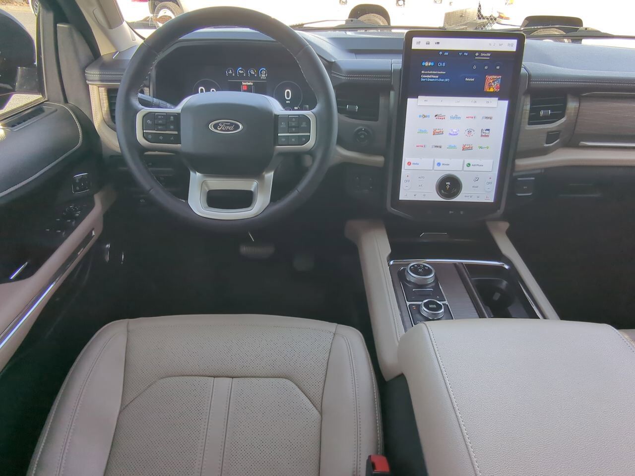 2023 Ford Expedition Limited Appleton WI