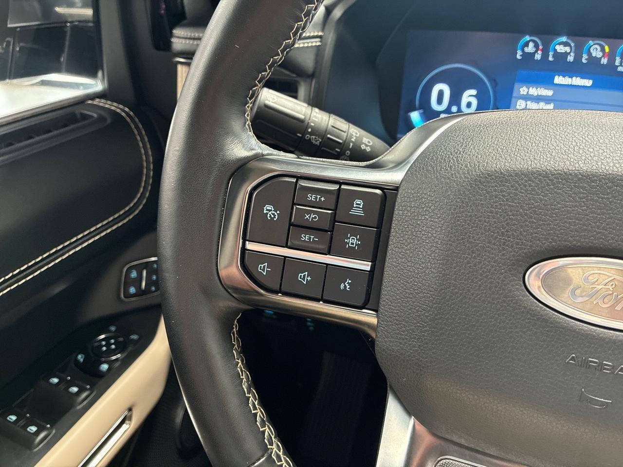 2023 Ford Expedition Platinum, 4x4, Bench, Only 8K Miles Houston TX 2023 Ford Expedition Platinum, 4x4, Bench, Only 8K Miles Houston TX