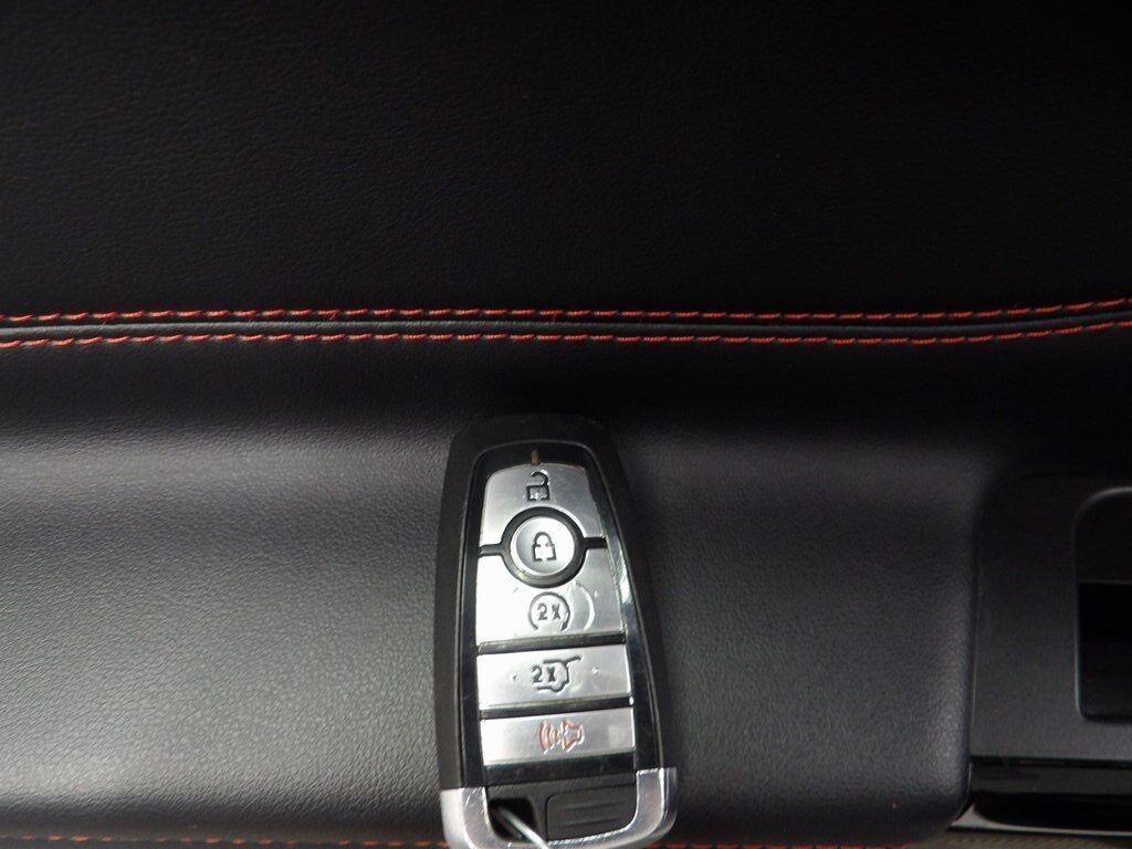 2023 Ford Explorer ST-Line 4WD Minocqua WI 2023 Ford Explorer ST-Line 4WD Minocqua WI