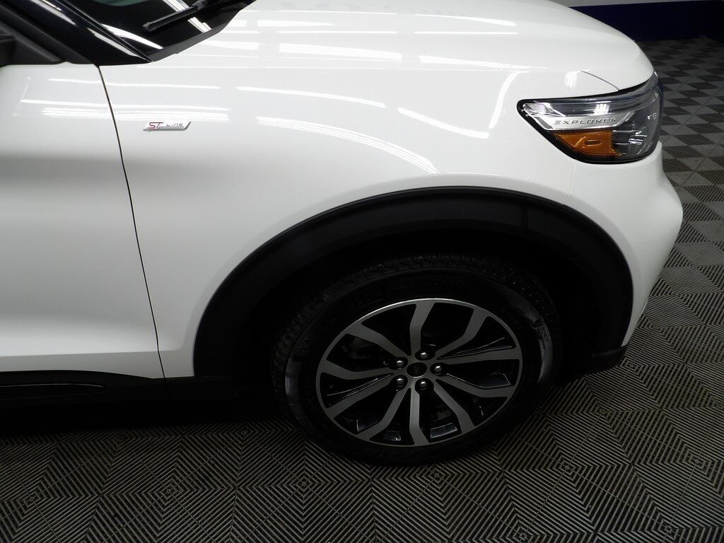 2023 Ford Explorer ST-Line 4WD Minocqua WI 2023 Ford Explorer ST-Line 4WD Minocqua WI