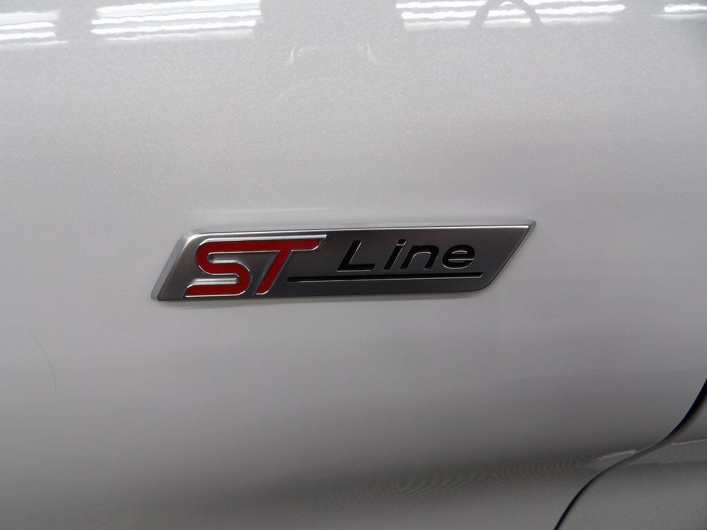 2023 Ford Explorer ST-Line 4WD Minocqua WI 2023 Ford Explorer ST-Line 4WD Minocqua WI