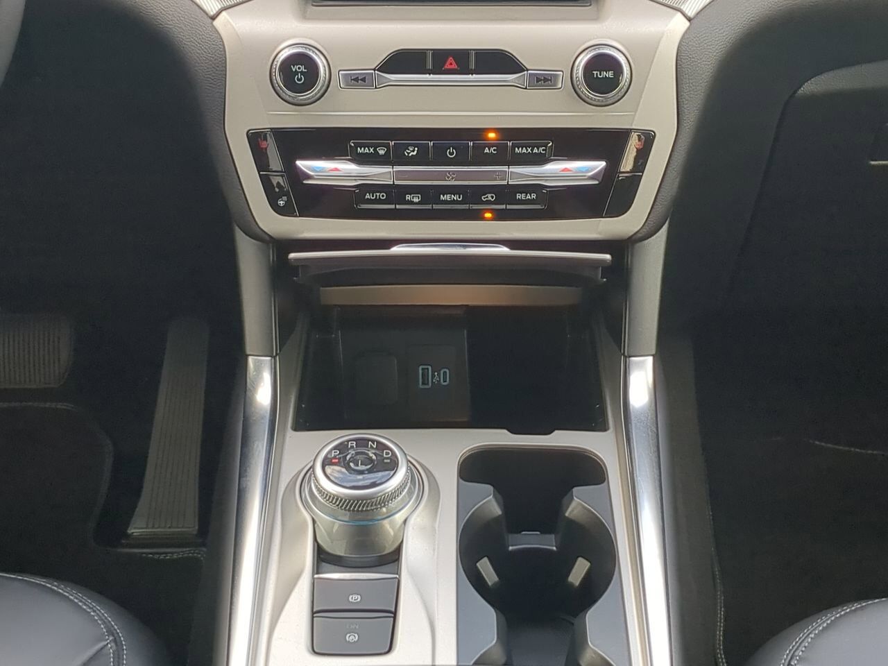 2023 Ford Explorer XLT Appleton WI