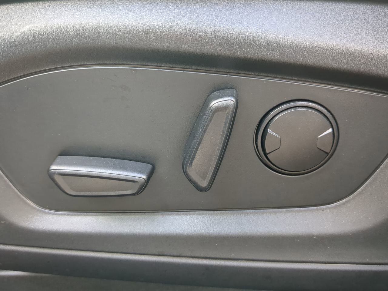 2023 Ford Explorer XLT Appleton WI