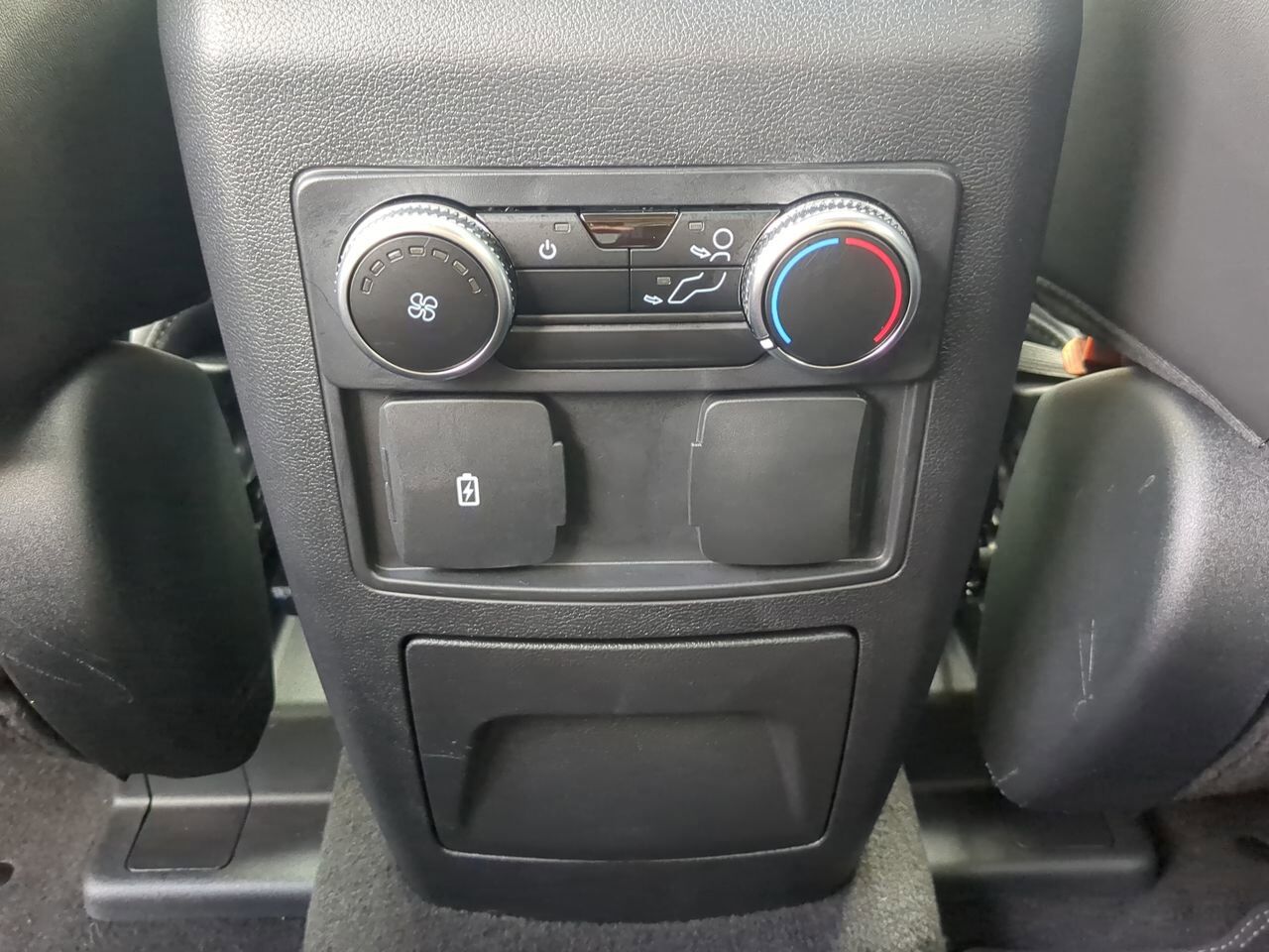 2023 Ford Explorer XLT Appleton WI