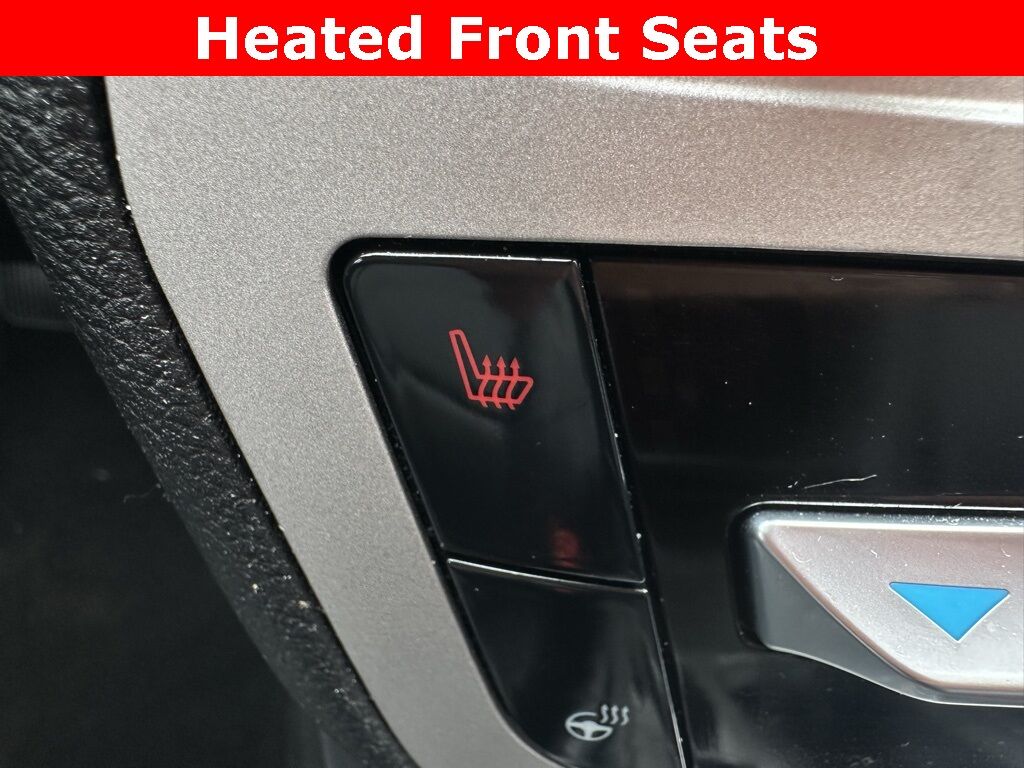 2023 Ford Explorer XLT w/Twin Panel Moonroof Pkg San Clemente CA 2023 Ford Explorer XLT w/Twin Panel Moonroof Pkg San Clemente CA