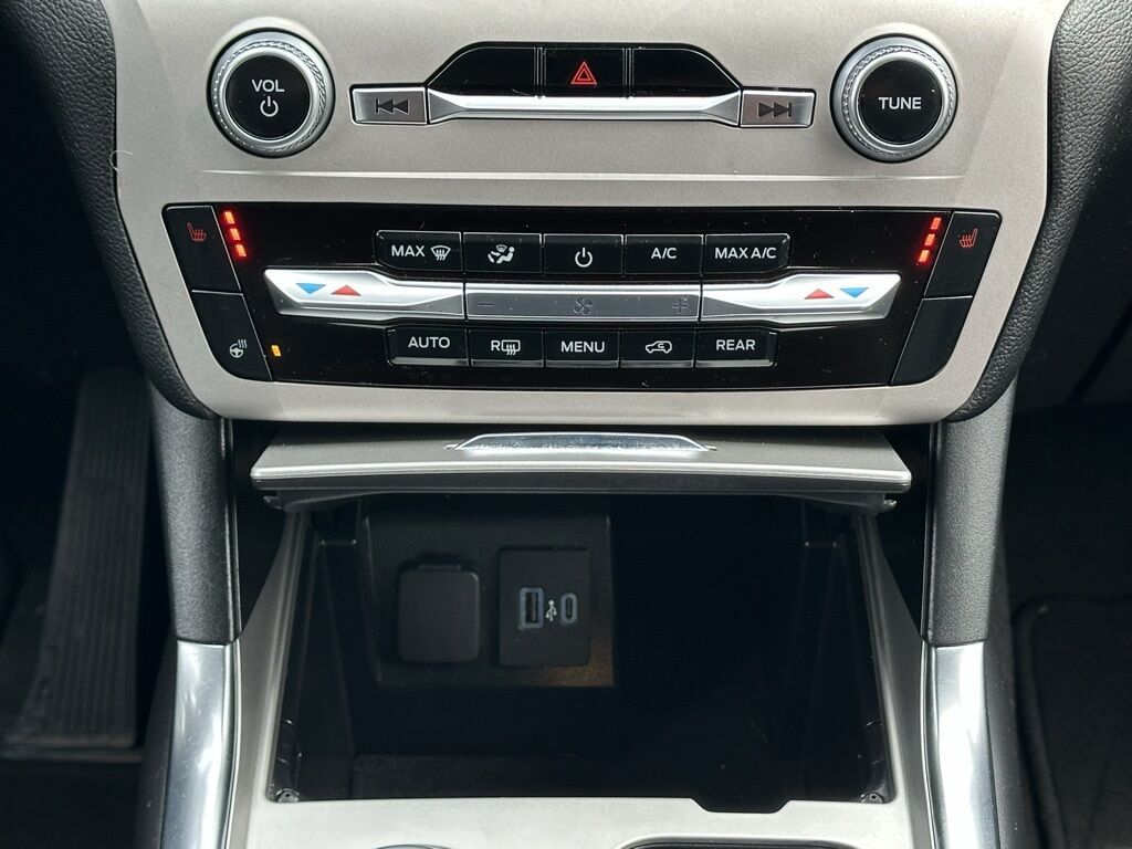 2023 Ford Explorer XLT w/Twin Panel Moonroof Pkg San Clemente CA