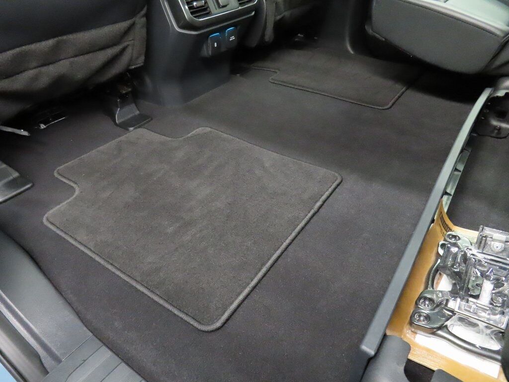 2023 Ford F-150 4x4 SuperCrew Lariat Fond du Lac WI 2023 Ford F-150 4x4 SuperCrew Lariat Fond du Lac WI