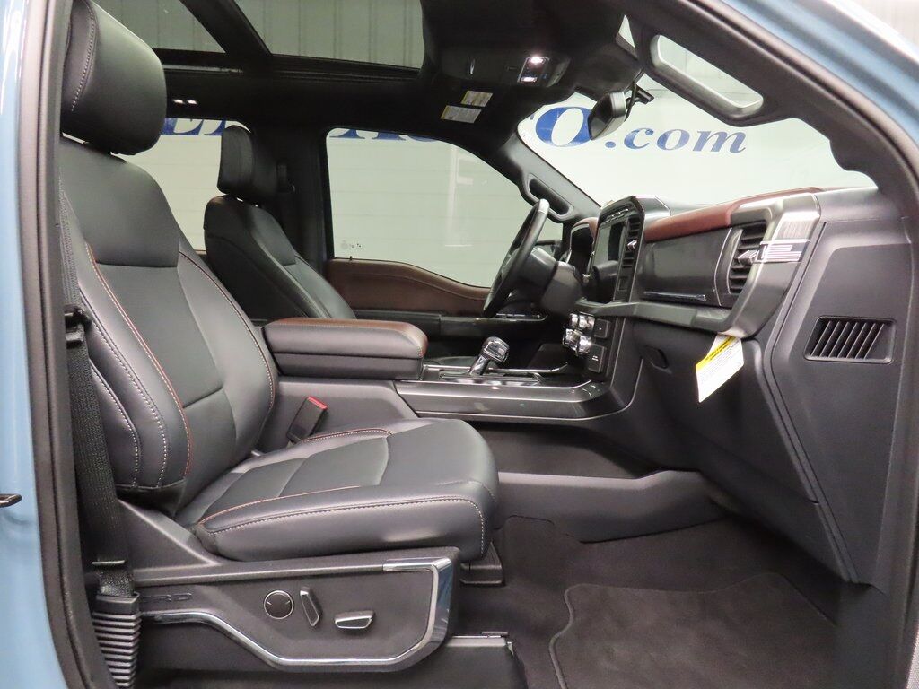 2023 Ford F-150 4x4 SuperCrew Lariat Fond du Lac WI 2023 Ford F-150 4x4 SuperCrew Lariat Fond du Lac WI