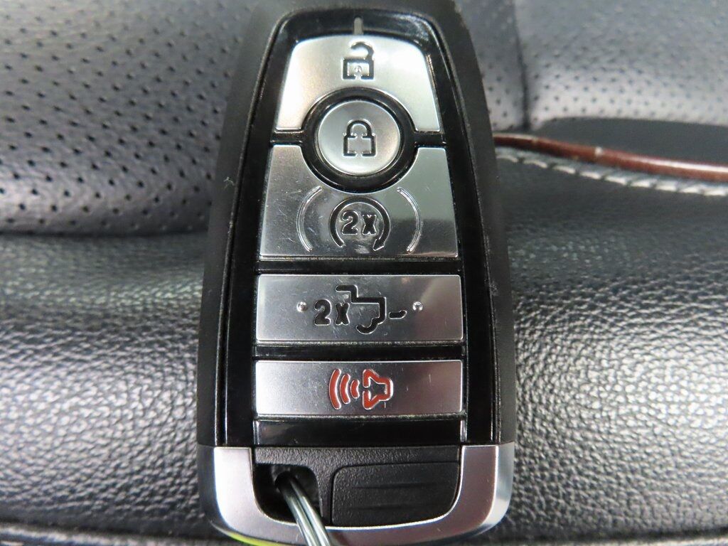 2023 Ford F-150 4x4 SuperCrew Lariat Fond du Lac WI 2023 Ford F-150 4x4 SuperCrew Lariat Fond du Lac WI