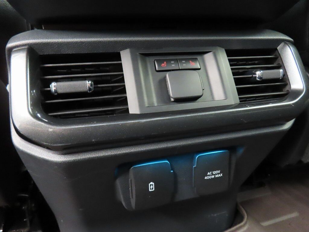 2023 Ford F-150 4x4 SuperCrew Lariat Fond du Lac WI 2023 Ford F-150 4x4 SuperCrew Lariat Fond du Lac WI