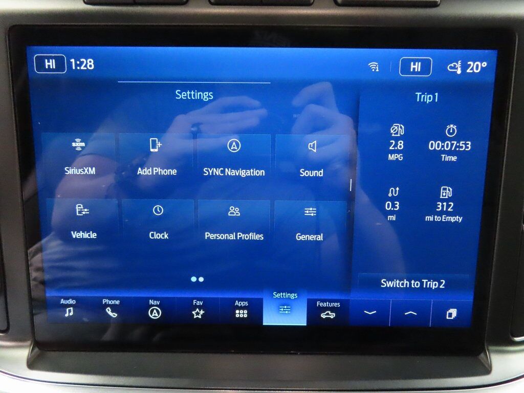 2023 Ford F-150 4x4 SuperCrew Lariat Fond du Lac WI 2023 Ford F-150 4x4 SuperCrew Lariat Fond du Lac WI