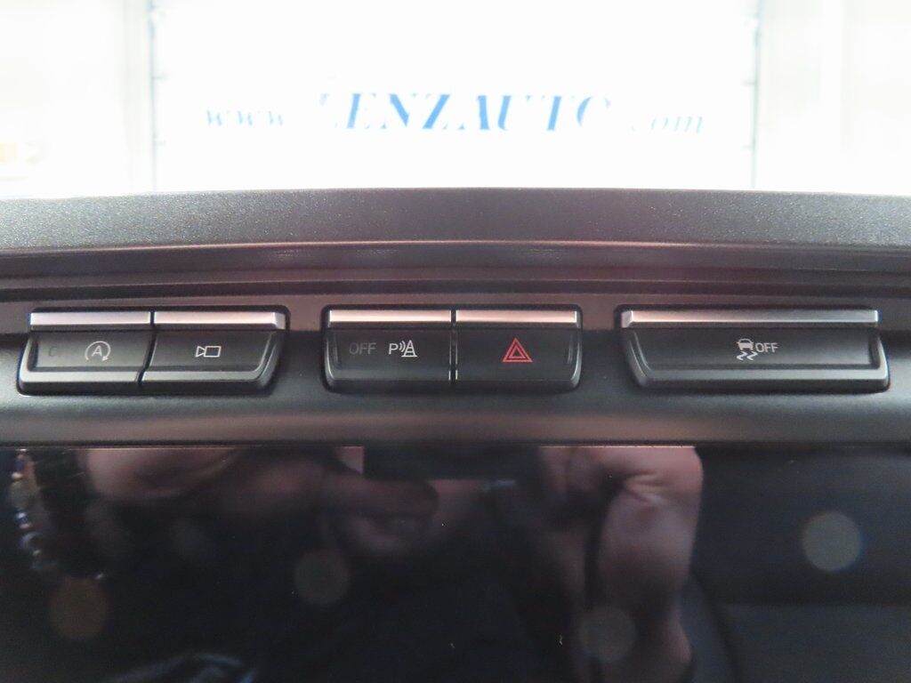 2023 Ford F-150 4x4 SuperCrew Lariat Fond du Lac WI 2023 Ford F-150 4x4 SuperCrew Lariat Fond du Lac WI