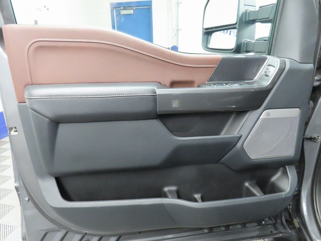 2023 Ford F-150 4x4 SuperCrew Lariat Fond du Lac WI 2023 Ford F-150 4x4 SuperCrew Lariat Fond du Lac WI