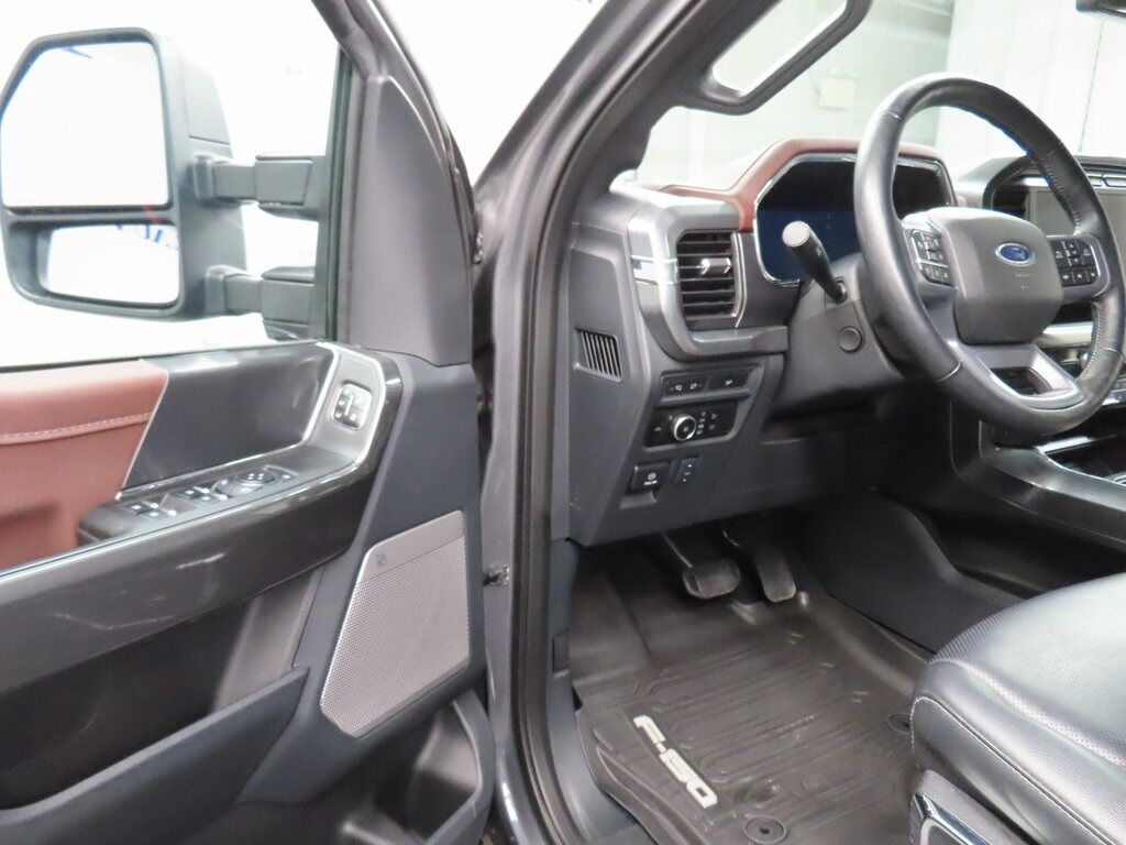 2023 Ford F-150 4x4 SuperCrew Lariat Fond du Lac WI 2023 Ford F-150 4x4 SuperCrew Lariat Fond du Lac WI