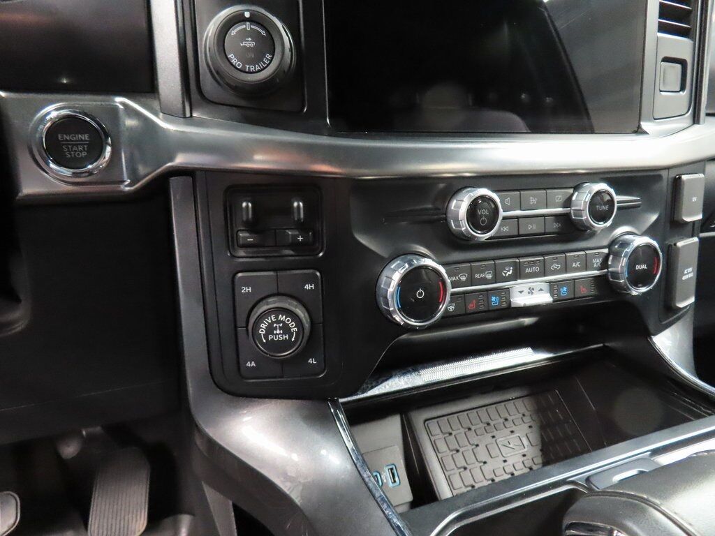 2023 Ford F-150 4x4 SuperCrew Lariat Fond du Lac WI 2023 Ford F-150 4x4 SuperCrew Lariat Fond du Lac WI