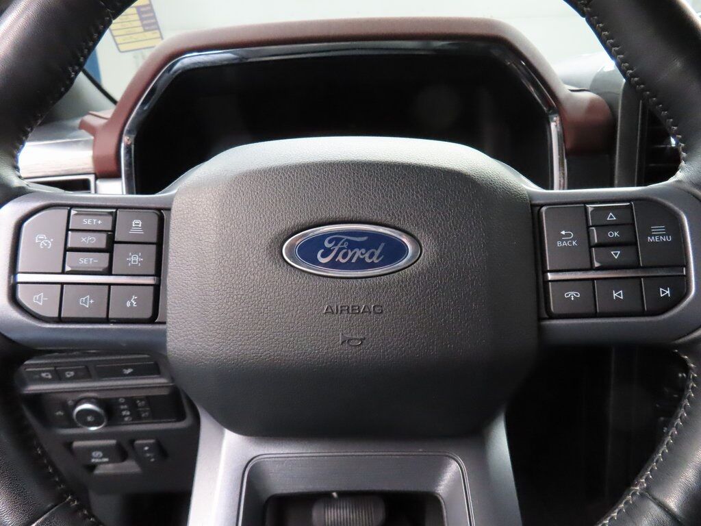 2023 Ford F-150 4x4 SuperCrew Lariat Fond du Lac WI 2023 Ford F-150 4x4 SuperCrew Lariat Fond du Lac WI