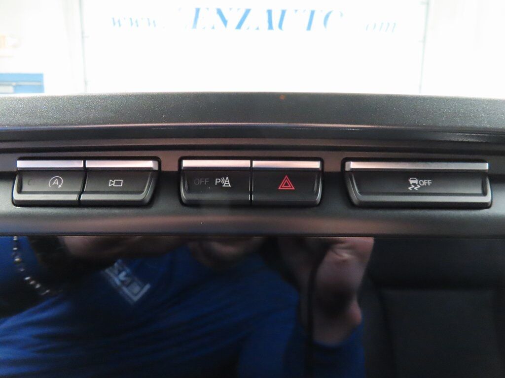 2023 Ford F-150 4x4 SuperCrew Lariat Fond du Lac WI