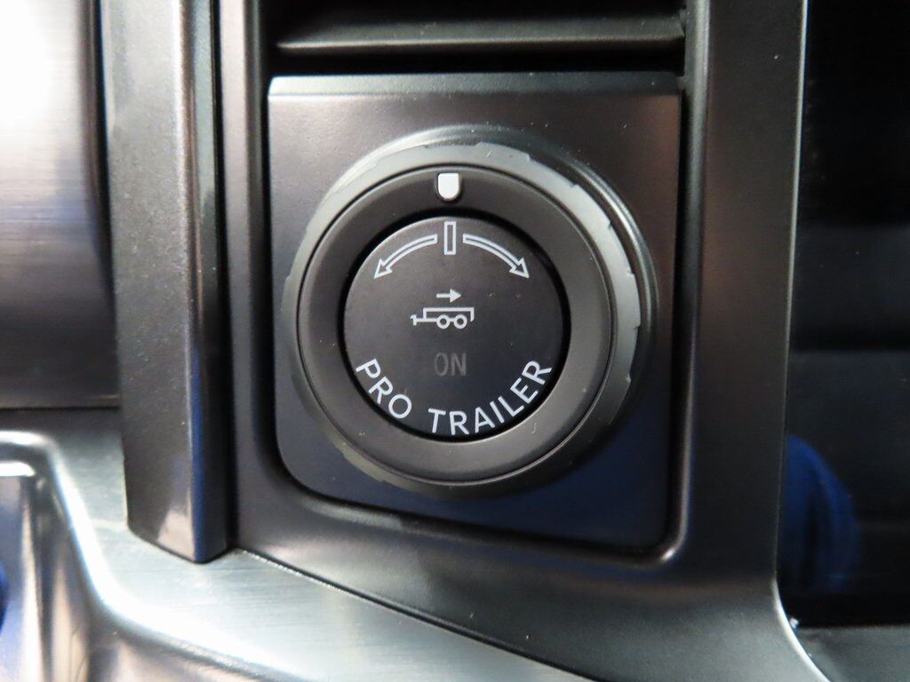 2023 Ford F-150 4x4 SuperCrew Lariat Fond du Lac WI