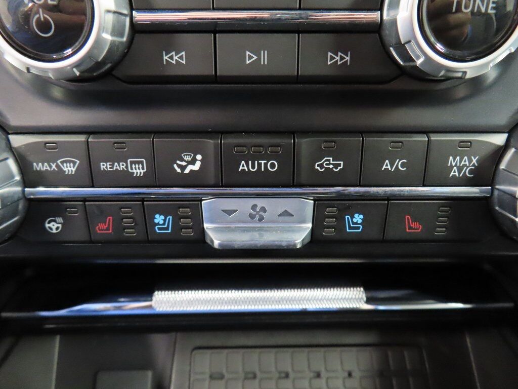 2023 Ford F-150 4x4 SuperCrew Lariat Fond du Lac WI