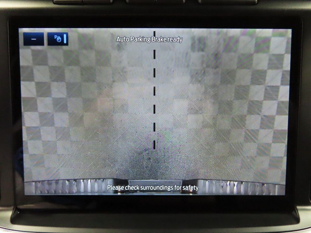 2023 Ford F-150 4x4 SuperCrew Lariat Fond du Lac WI