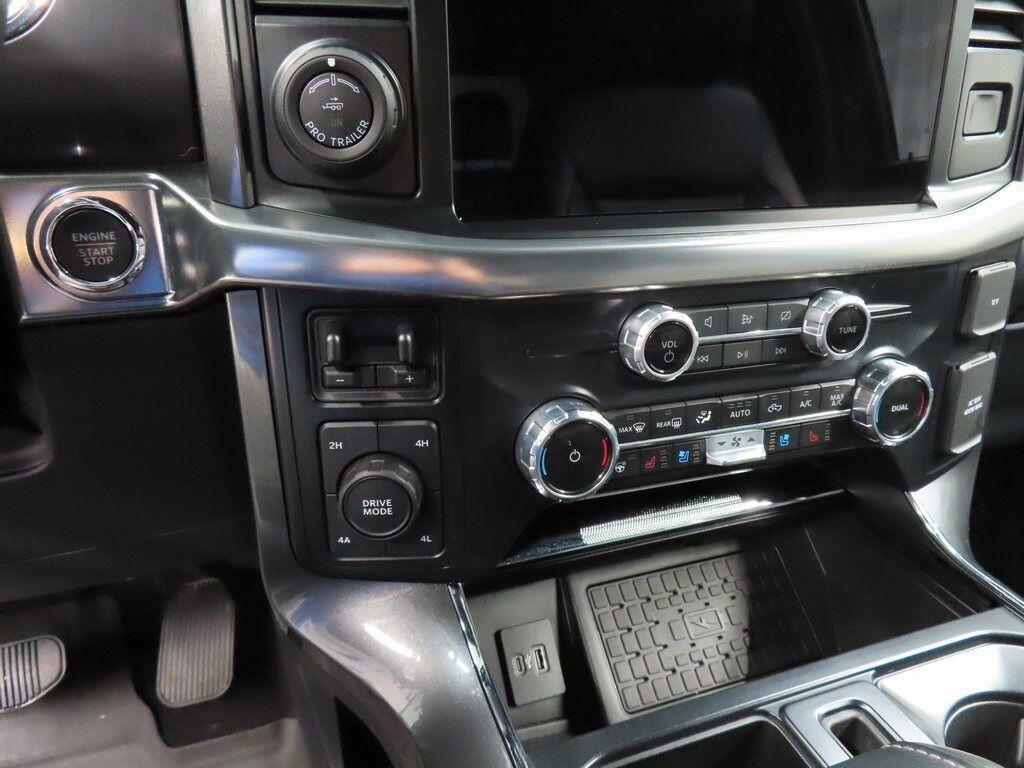 2023 Ford F-150 4x4 SuperCrew Lariat Fond du Lac WI