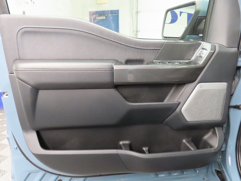 2023 Ford F-150 4x4 SuperCrew Lariat Fond du Lac WI 2023 Ford F-150 4x4 SuperCrew Lariat Fond du Lac WI