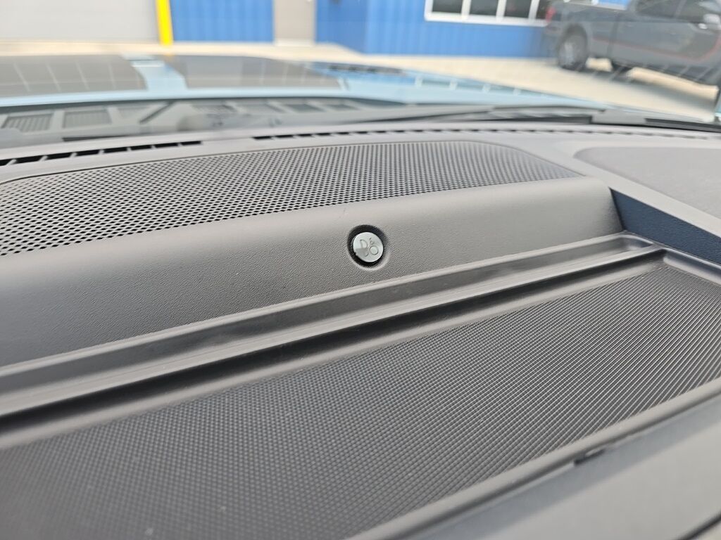 2023 Ford F-150 4x4 SuperCrew Lariat Fond du Lac WI