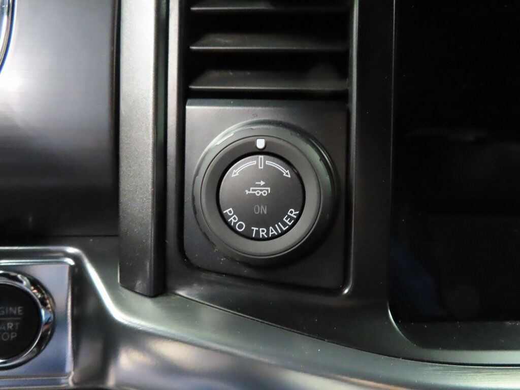 2023 Ford F-150 4x4 SuperCrew Lariat Fond du Lac WI 2023 Ford F-150 4x4 SuperCrew Lariat Fond du Lac WI