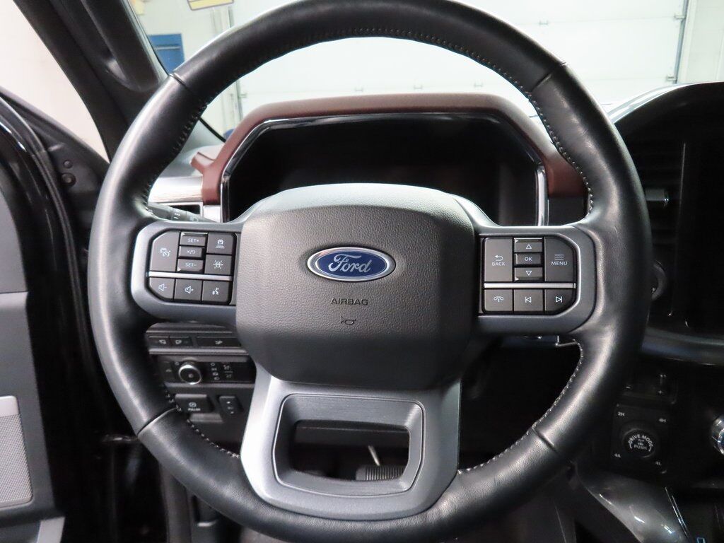 2023 Ford F-150 4x4 SuperCrew Lariat Fond du Lac WI 2023 Ford F-150 4x4 SuperCrew Lariat Fond du Lac WI