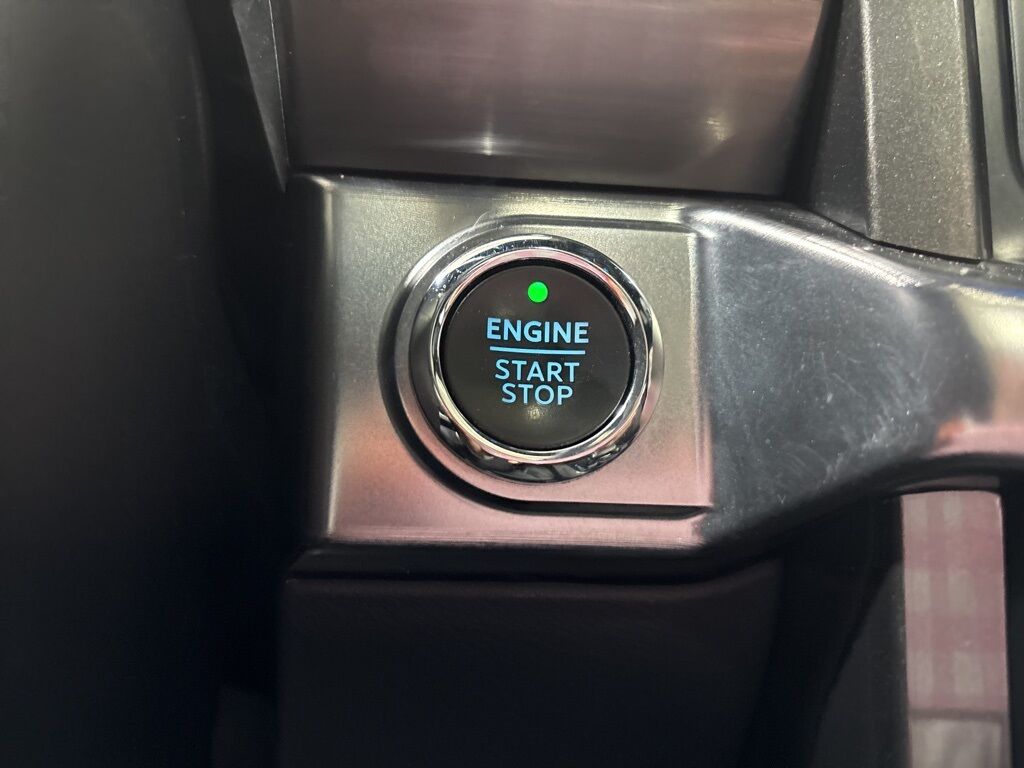 2023 Ford F-150 4x4 SuperCrew Lariat Fond du Lac WI 2023 Ford F-150 4x4 SuperCrew Lariat Fond du Lac WI