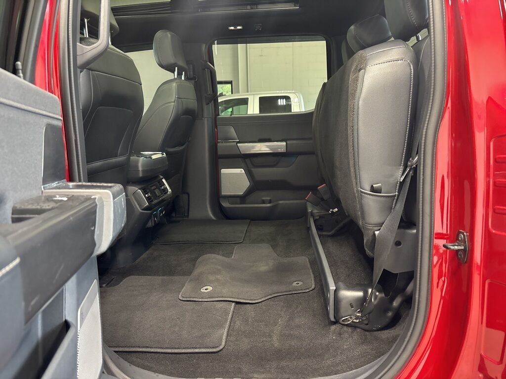 2023 Ford F-150 4x4 SuperCrew Lariat Fond du Lac WI 2023 Ford F-150 4x4 SuperCrew Lariat Fond du Lac WI