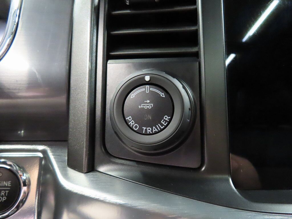 2023 Ford F-150 4x4 SuperCrew Lariat Fond du Lac WI 2023 Ford F-150 4x4 SuperCrew Lariat Fond du Lac WI