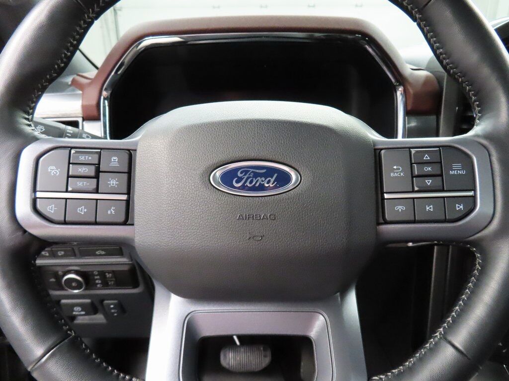 2023 Ford F-150 4x4 SuperCrew Lariat Fond du Lac WI 2023 Ford F-150 4x4 SuperCrew Lariat Fond du Lac WI