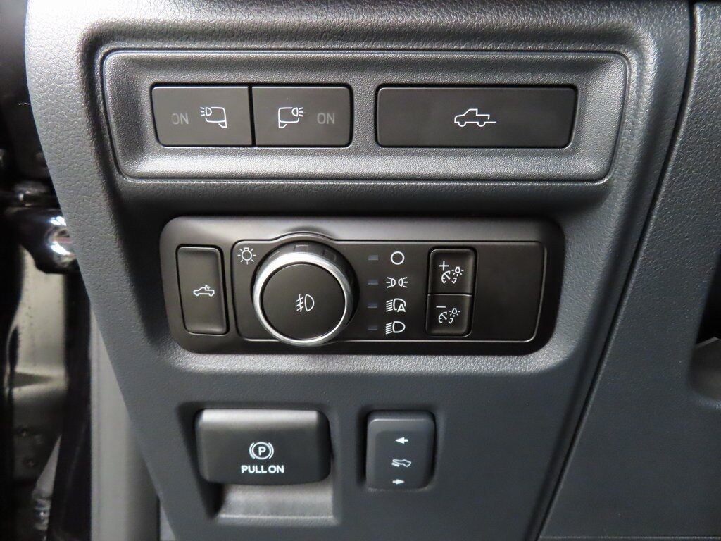 2023 Ford F-150 4x4 SuperCrew Lariat Fond du Lac WI 2023 Ford F-150 4x4 SuperCrew Lariat Fond du Lac WI