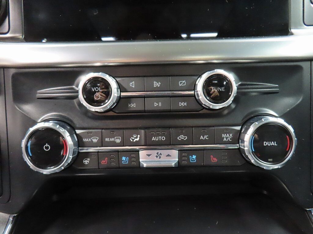 2023 Ford F-150 4x4 SuperCrew Lariat Fond du Lac WI 2023 Ford F-150 4x4 SuperCrew Lariat Fond du Lac WI