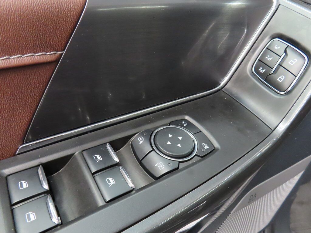 2023 Ford F-150 4x4 SuperCrew Lariat Fond du Lac WI 2023 Ford F-150 4x4 SuperCrew Lariat Fond du Lac WI