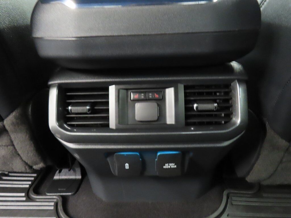 2023 Ford F-150 4x4 SuperCrew Lariat Fond du Lac WI 2023 Ford F-150 4x4 SuperCrew Lariat Fond du Lac WI