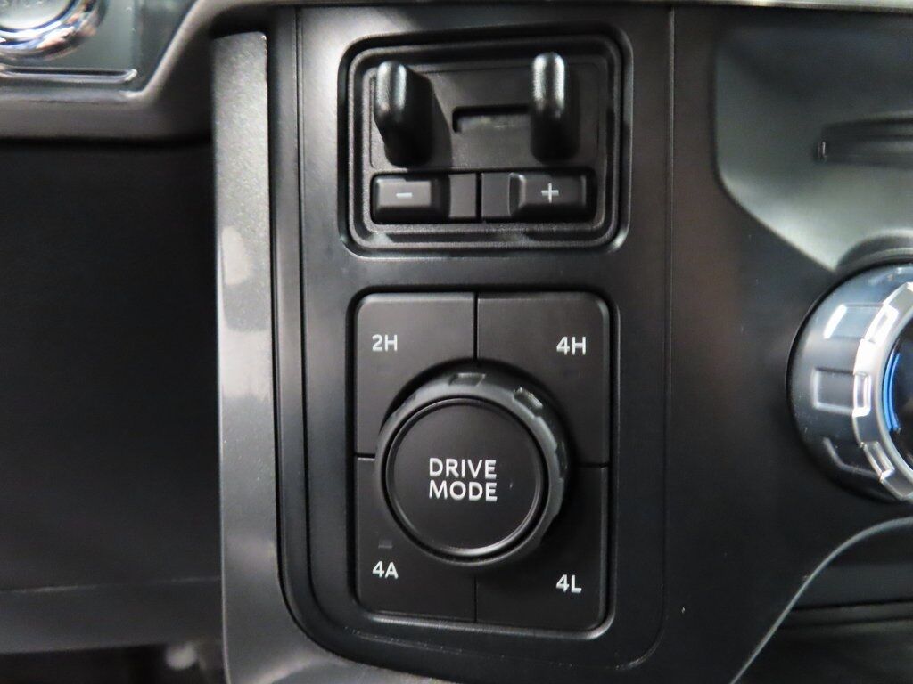 2023 Ford F-150 4x4 SuperCrew Lariat Fond du Lac WI 2023 Ford F-150 4x4 SuperCrew Lariat Fond du Lac WI