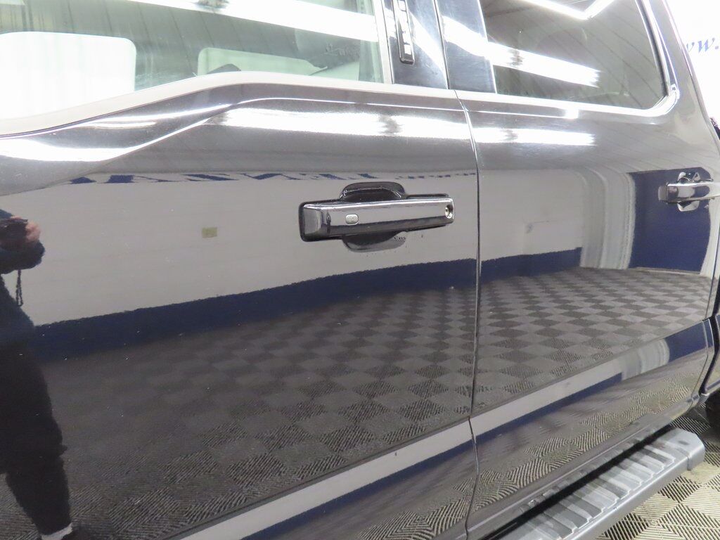 2023 Ford F-150 4x4 SuperCrew Lariat Fond du Lac WI 2023 Ford F-150 4x4 SuperCrew Lariat Fond du Lac WI