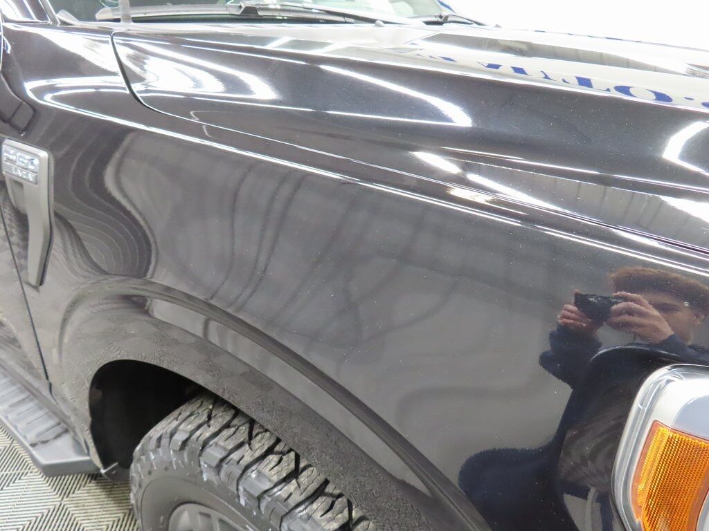 2023 Ford F-150 4x4 SuperCrew Lariat Fond du Lac WI 2023 Ford F-150 4x4 SuperCrew Lariat Fond du Lac WI