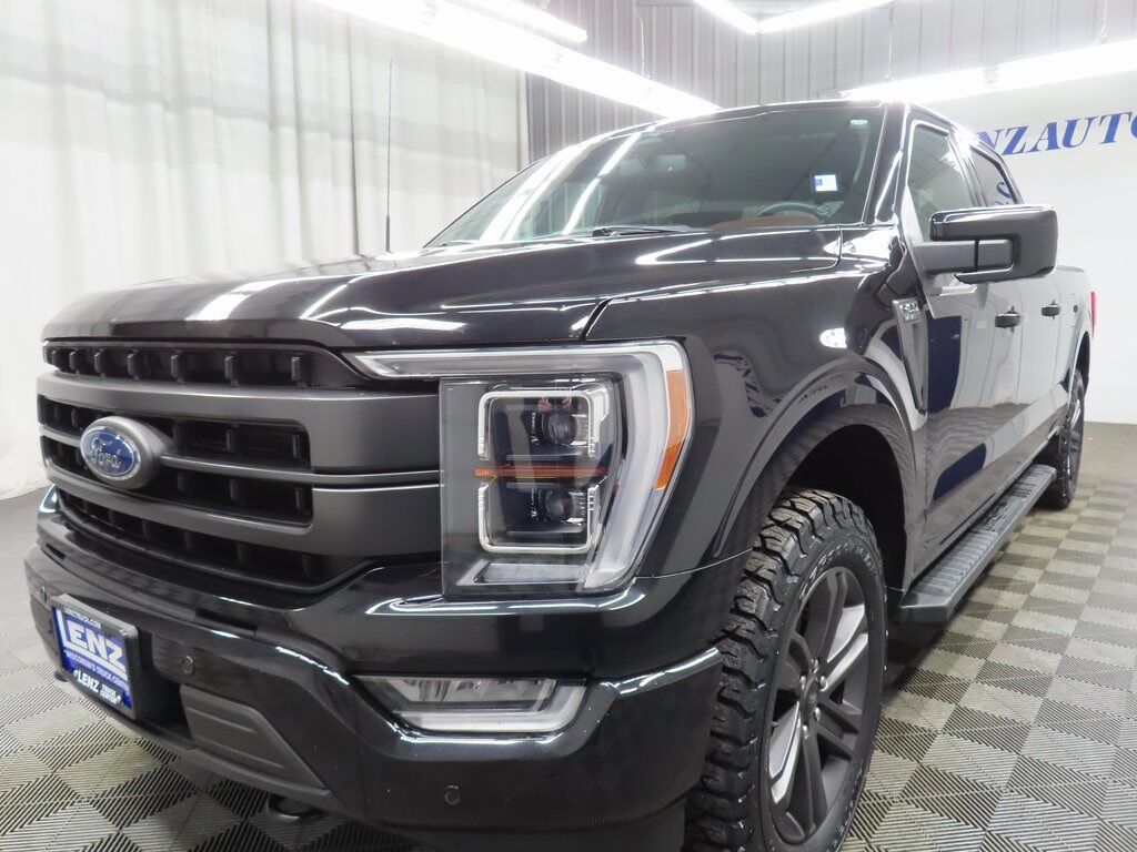 2023 Ford F-150 4x4 SuperCrew Lariat Fond du Lac WI 2023 Ford F-150 4x4 SuperCrew Lariat Fond du Lac WI